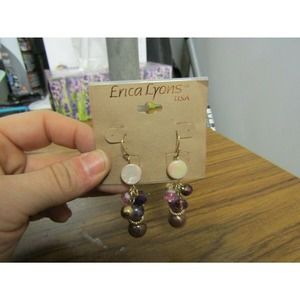 Erica Lyons Dangle Dangly Mother of Pearl Earrings